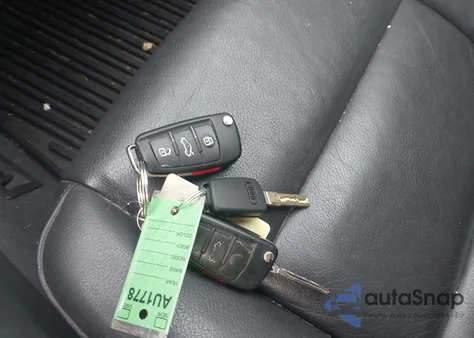 2006 Audi A4 2.0T z USA, uszkodzony, nr VIN WAUDF78E86A201458